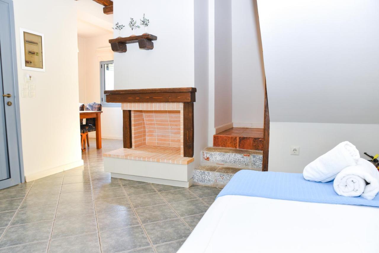 Ryalos Villas กาลามาตา ภายนอก รูปภาพ