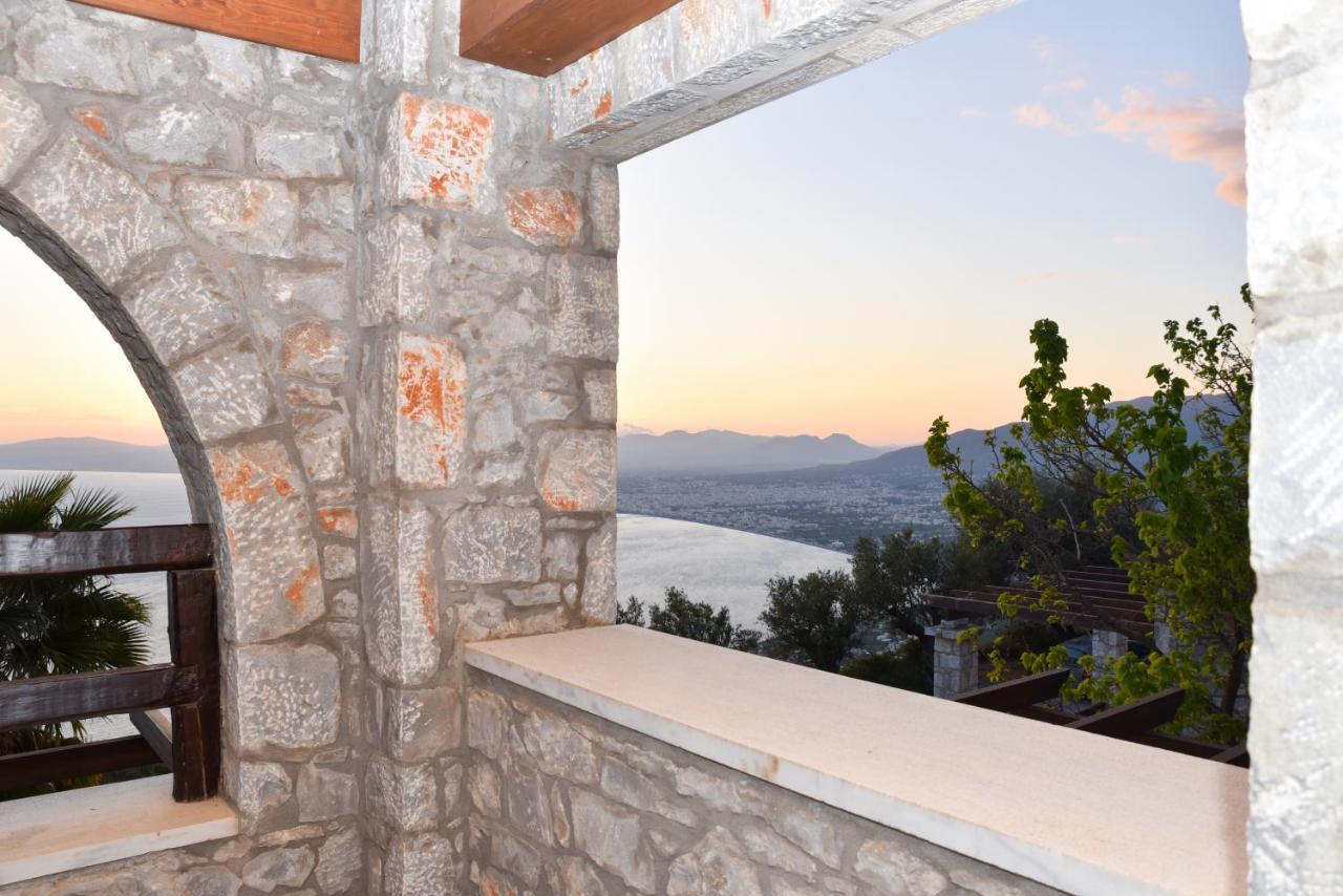 Ryalos Villas กาลามาตา ภายนอก รูปภาพ
