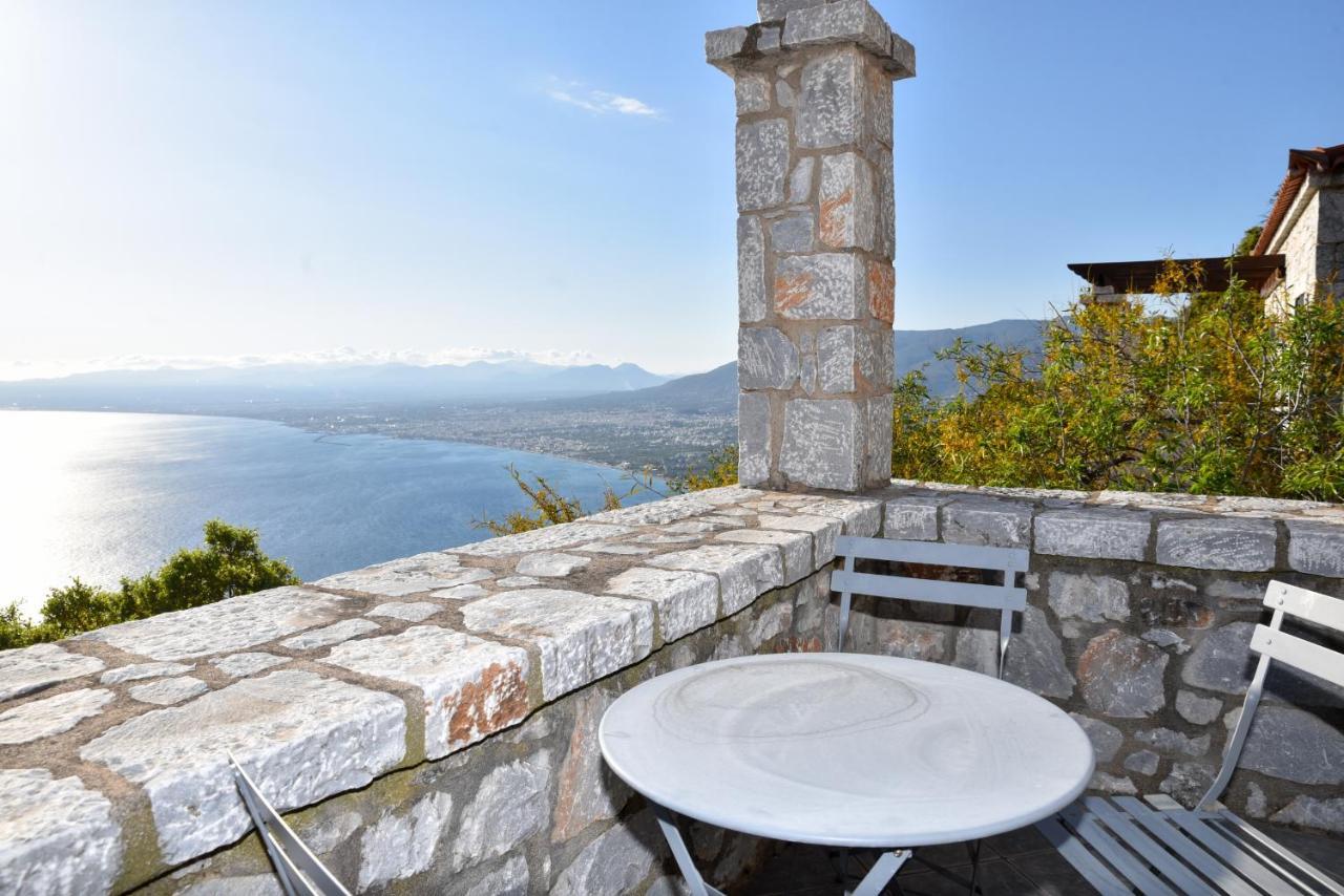 Ryalos Villas กาลามาตา ภายนอก รูปภาพ