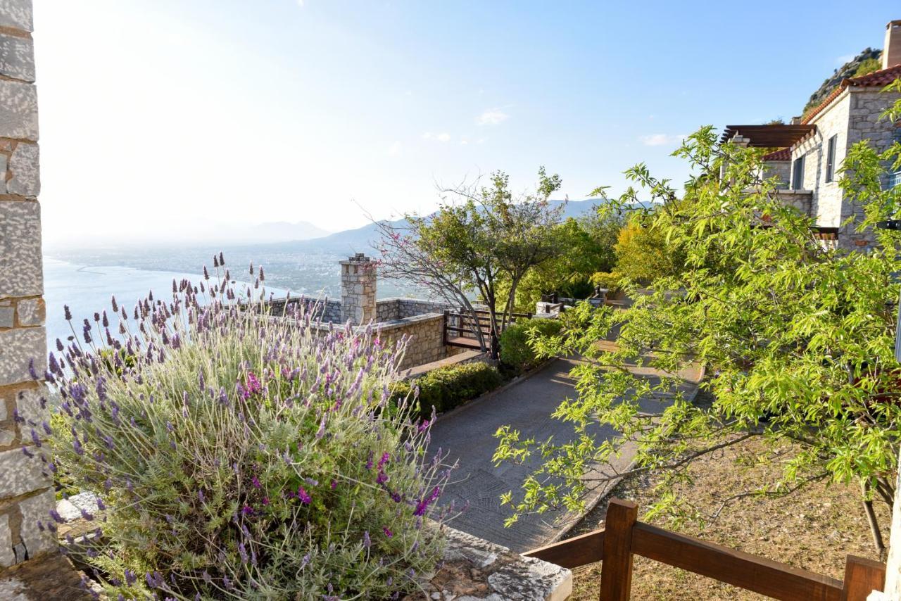 Ryalos Villas กาลามาตา ภายนอก รูปภาพ